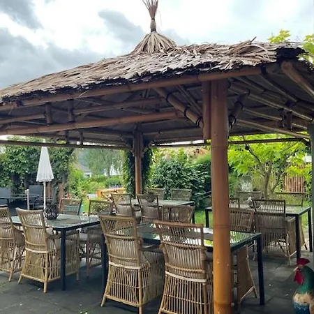 Zu Jeddelohs Ξενοδοχείο