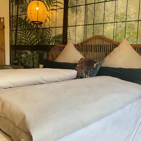 Zu Jeddelohs Ξενοδοχείο 4*