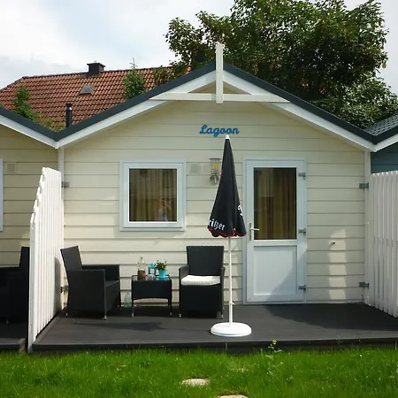 Ξενοδοχείο Zu Jeddelohs 4*