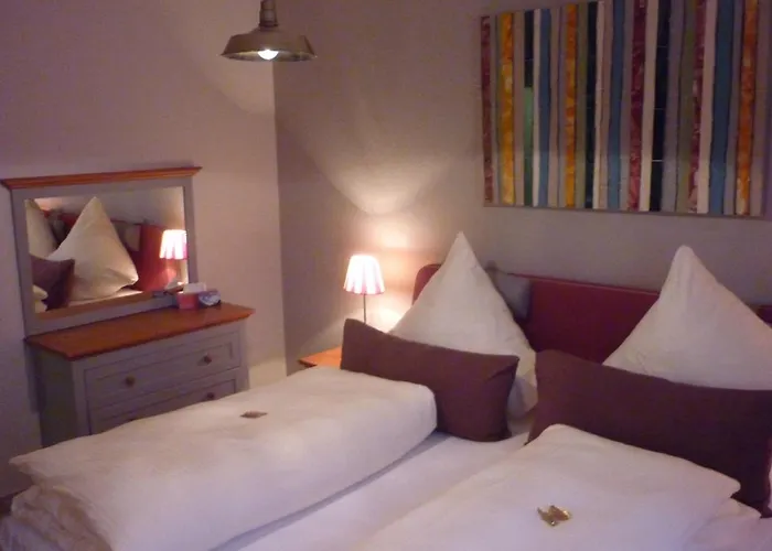 Hotel Zu Jeddelohs 4*